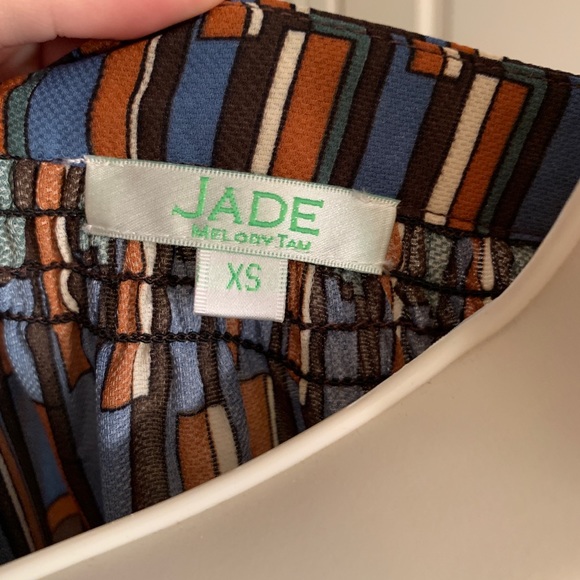 JADE top - Picture 2 of 2